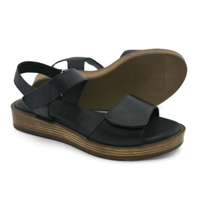 Босоножки Caprice 9-28222-20 001 Босоножки Caprice 9-28222-20 001